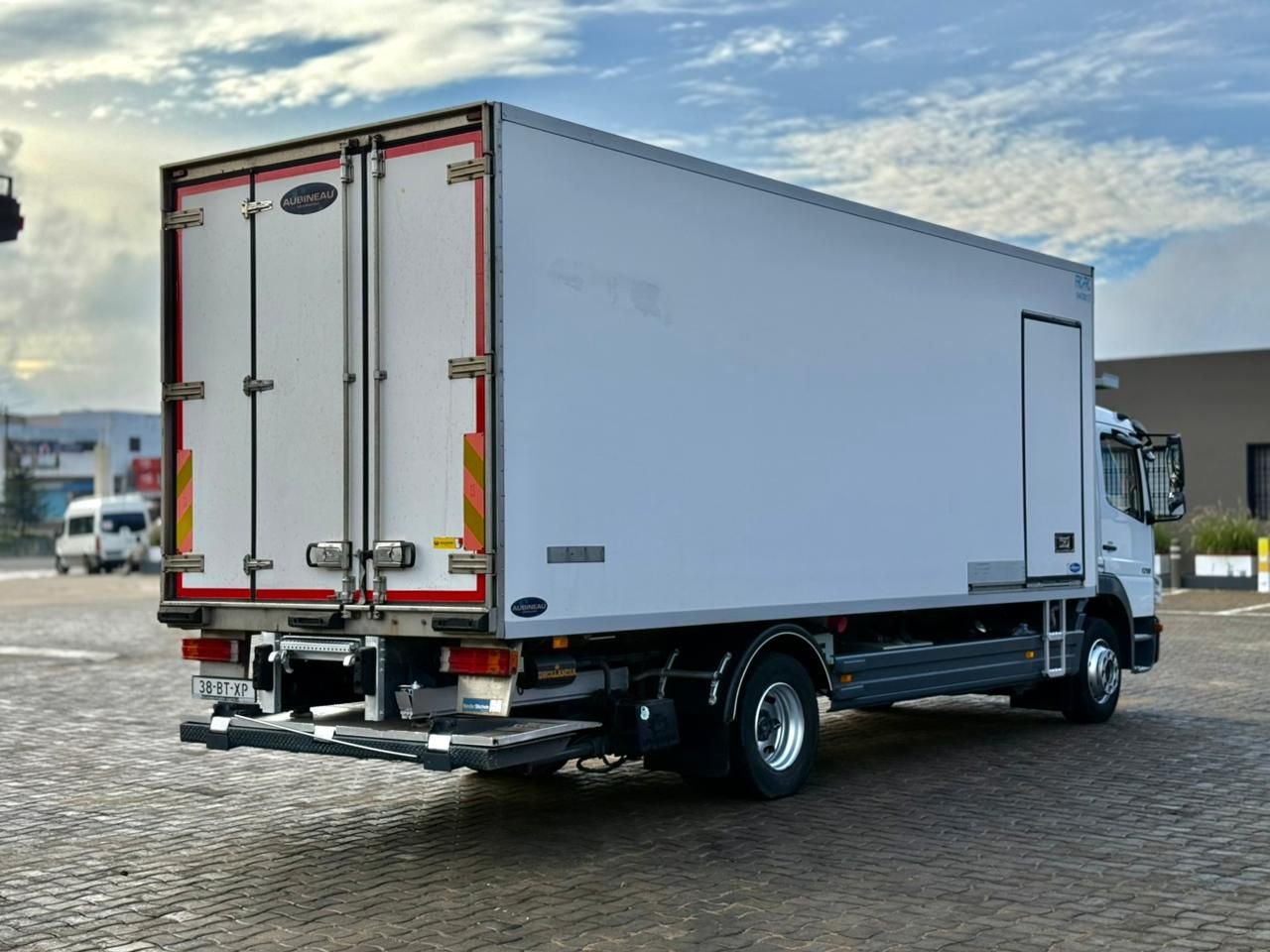 Mercedes-Benz Ateco – Image 2